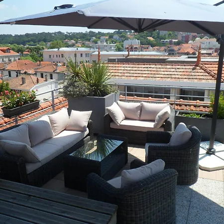 Ξενοδοχείο με διαμερίσματα Residhome Plazza