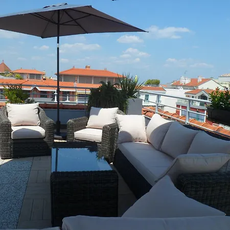 Residhome Plazza Lägenhetshotell 4*