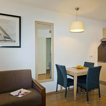 Lägenhetshotell Residhome Plazza 4*