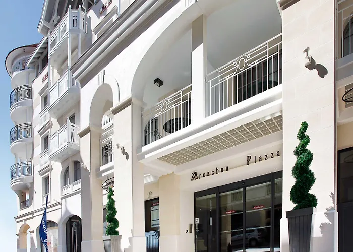 Apart Otel Residhome Plazza 4*