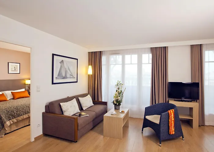 Residhome Plazza Apart Otel Arcachon